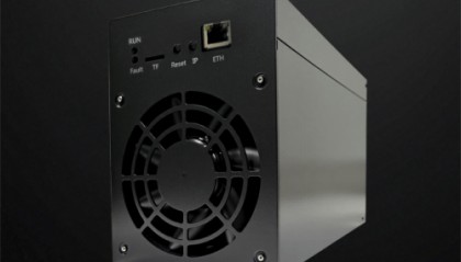 首次曝光!INIChain挖矿专用火柴INIBOX矿机参数揭秘