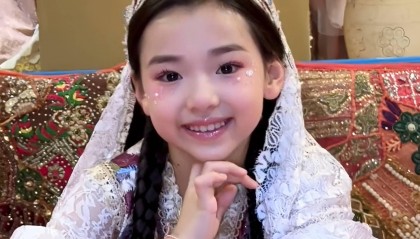 杜淳妻子说小酒窝是为镜头而生的:她太有实力了!