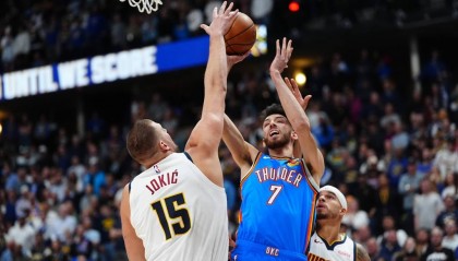 霍姆格伦25+14约基奇空砍三双 SGA28分雷霆轻取掘金