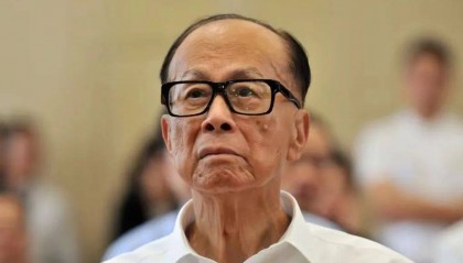 深夜发文！官网点名李嘉诚，一场震动全球的资本交易暗藏3个玄机！