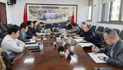 西安市国资委与国新基金举行座谈交流会