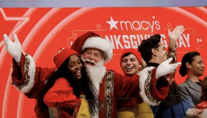 美股圣诞行情升温，比特币暴跌：2024年国际五大新闻焦点