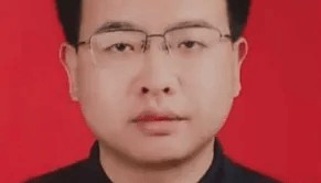 生于1989年,周璇严重违反党的政治纪律、廉洁纪律和生活纪律