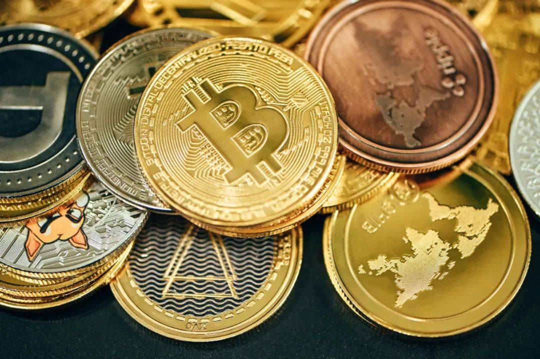 【动向】 AI 企业把多余电力用来挖比特币：看似意外，实则顺理成章