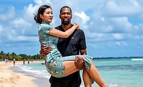 斯嘉丽质疑杜兰特的比特币账户真实性，要求查看35亿美元比特币