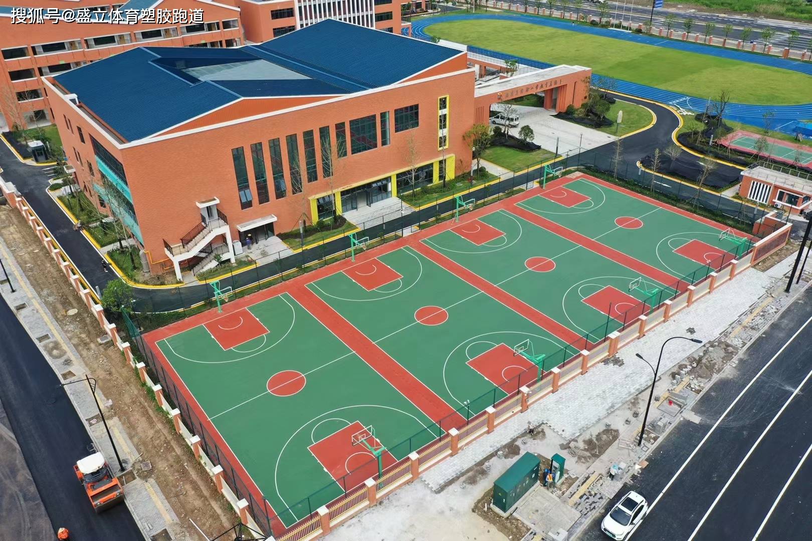 丙烯酸球场一个平方价格多少钱