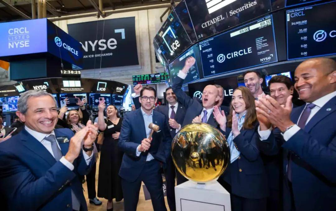 Gemini纳斯达克上市:市值38亿美元 创始人曾低价囤积12万枚比特币