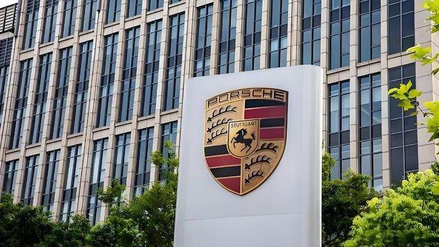 暴跌99％！保时捷为挽回中国销量，价格跌破35万，大家会买账吗？