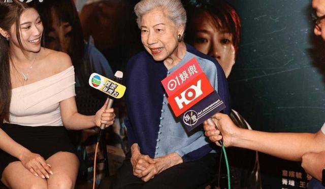 91岁裘千尺演员罗兰被TVB官网除名，半生荧幕，一生无儿无女